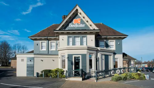 Premier Inn Dunstable / Luton - parking