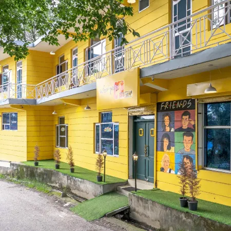 Whoopers Hostel Bir