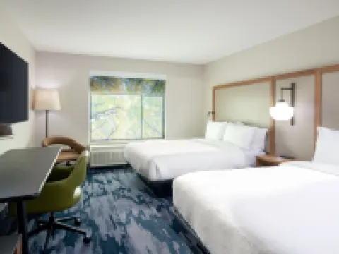 Fairfield Inn & Suites Canton Riverstone Parkway Hotels in Canton