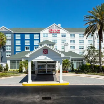 Hilton Garden Inn Daytona Beach-Airport Отели рядом с достопримечательностью «Выставочный и конгресс-центр Ocean Center»