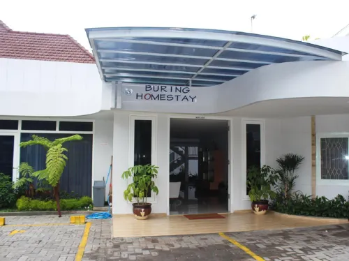 Comfy Room at Buring Homestay