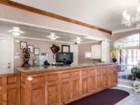 Econo Lodge Jasper Hotels in Jasper