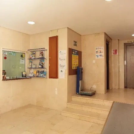 Dynastic Rooms Apartments
