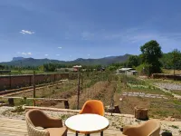 Xingchen Mountain View Courtyard of Lugu Lake