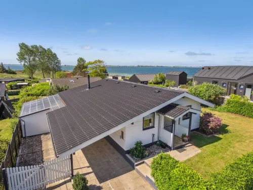 "Wrange" - 150m from the Sea
