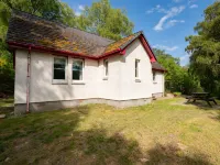 Red Deer Hotels near Loch Loyne Viewpoint