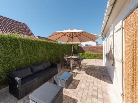 Visserhuis 09/20 with Parking