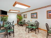 Super 8 by Wyndham Aberdeen East - breakfast