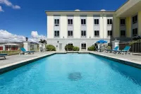 Holiday Inn Express & Suites Trincity Trinidad Airport Hotels in Tunapuna