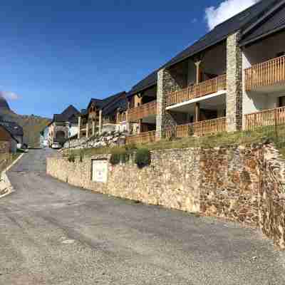 Appartement Duplex Confort, Pied Des Pistes Hotel Exterior