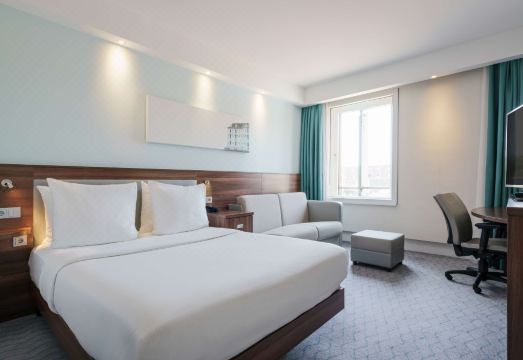 Hampton by Hilton Amsterdam Centre East