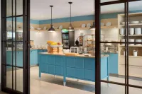 Country Inn & Suites by Radisson Asheville River Arts District - Morgenmad