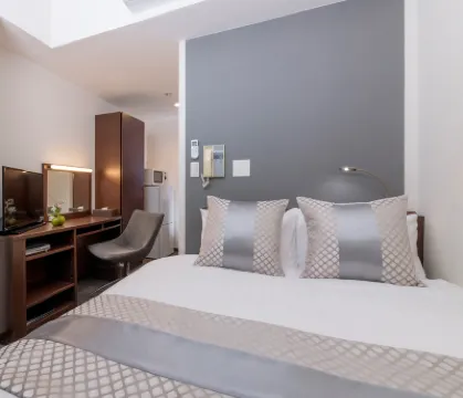 サイプレスイン東京 小松川さくらホール周辺のホテル