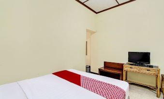 OYO 92534 Fajar Indah Guest House