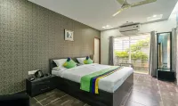 Treebo Midvalley Residence