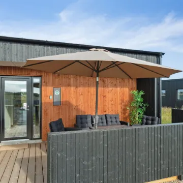 "Kasper" - 1.8km from the Sea