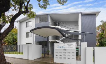 Malibu Apartments - Perth