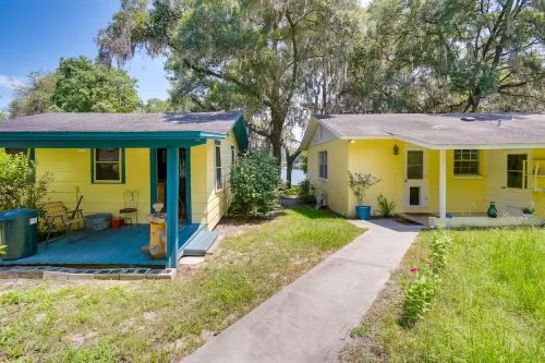 Hawthorne Retreat w/ Casita + Lake Winnott Access!