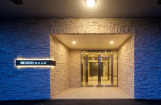 Revision Ebiyama House Hotel a 