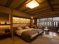 Yunokuni Tensyo Hotels near JR Iburihashi station