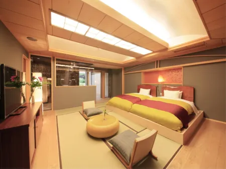 Hakone Fuga (Adult Only)