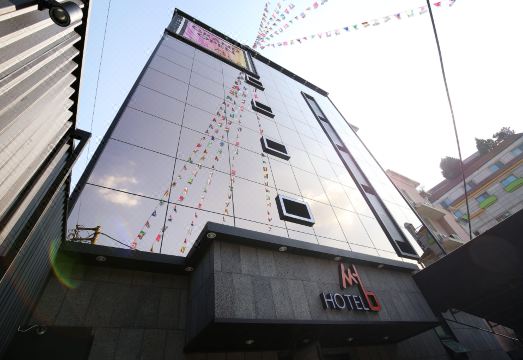 대전 중리 썸 객실 내부