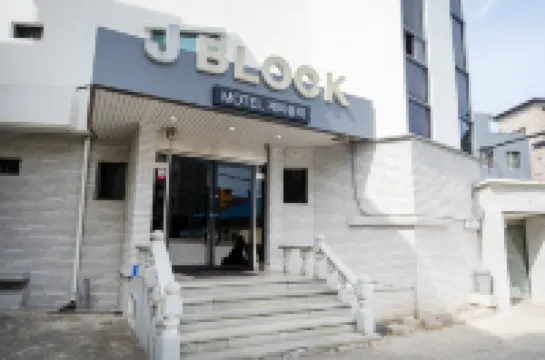 Gangneung J Block Motel โรงแรมใน