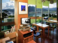 Tongyoung Mongdol House Hotels in Tongyeong