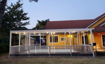 Gyeongju Haruhan Team Pool Villa Paradise Pension