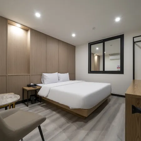 Sacheon Hotel 104