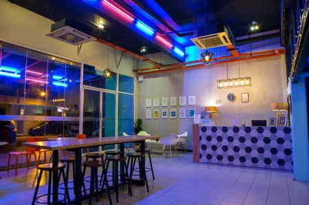 Skypod Hostel
