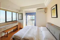Tuwu Theme Apartment (Jiashan Railway Station Renmin Avenue)