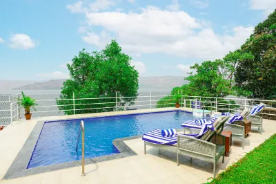 Amã Stays & Trails White House, Lonavala Hotels near MAGANLAL CHIKKI SHOPPE..Franchise