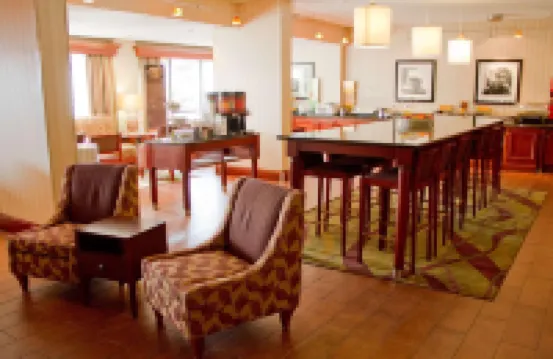 햄프턴 인 챨스턴 다운타운 시빅 센터