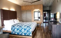 Ahdoos Hotel Hotels in Srinagar