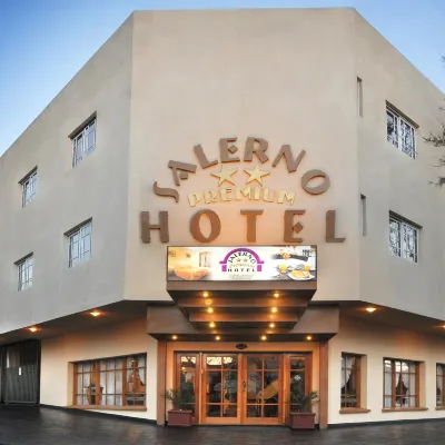 Hotel Salerno Hotels in der Nähe von Rathaus