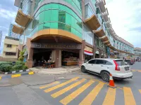 CN Homestay C1 Floor 3 at Nagoya Hill Mall -  Privatzimmer