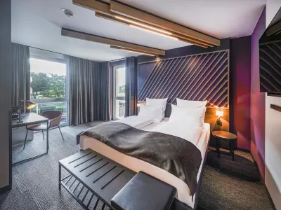 B&B Hotel Dessau  호텔