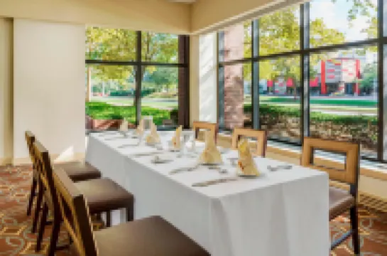 Sheraton Baltimore North Hotel Hoteles en Towson