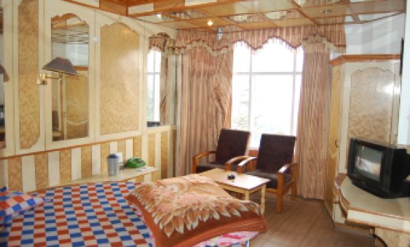 Hotel Gulmarg Regency