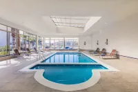voco Saltillo Suites Hotels in Ramos Arizpe Municipality