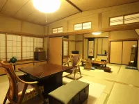 Naraya Ryokan - parcheggio