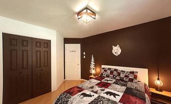 La Dolce Vita - Home Away from Home