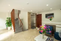 Sumitomo10 Apartment - Lane 12 Dao Tan Street