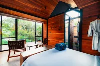 The Boato Hotel