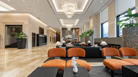 Gloucester Hotel Jeonju Отели рядом с достопримечательностью «Hanbyeokdang Pavillion»