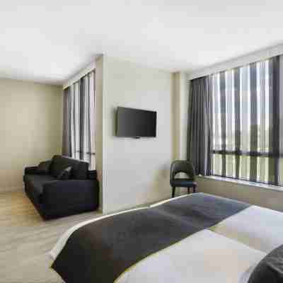 Best Western Plus Hotel Escapade Senlis Rooms