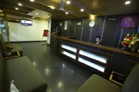 Hotels Apple Nest