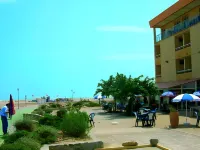 Olydea le Neptune Saint Pierre la Mer Hotels in Salles-dAude