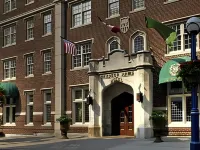 Windsor Arms Hotel Hotels in Торонто